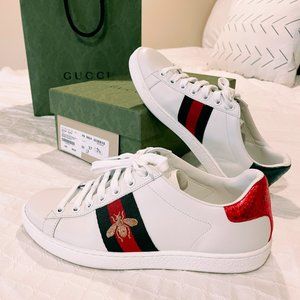 Gucci Womens Ace Sneaker with Bee NWT